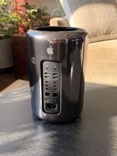 Apple mac pro late - apple,